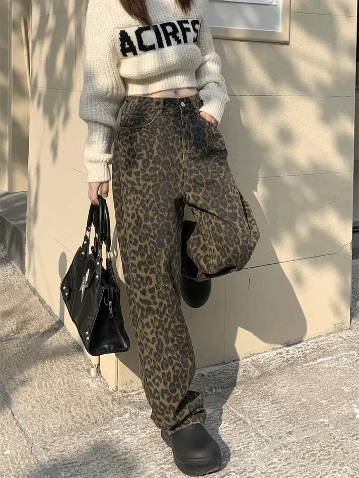 The Essentiel Leopard Pant | 50% korting!